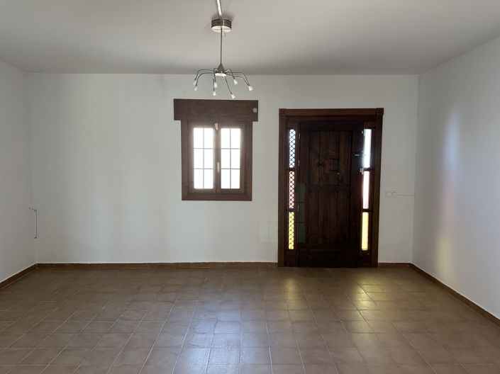 Image No.26-4 Bed Villa for sale