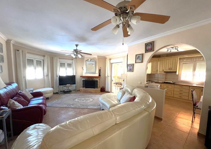 Image No.11-5 Bed Villa for sale