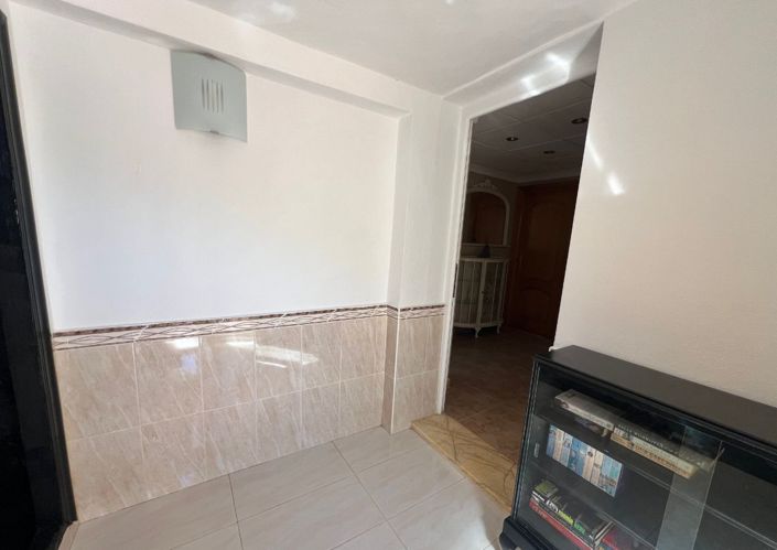 Image No.18-5 Bed Villa for sale