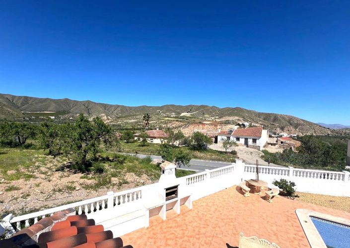 Image No.6-5 Bed Villa for sale