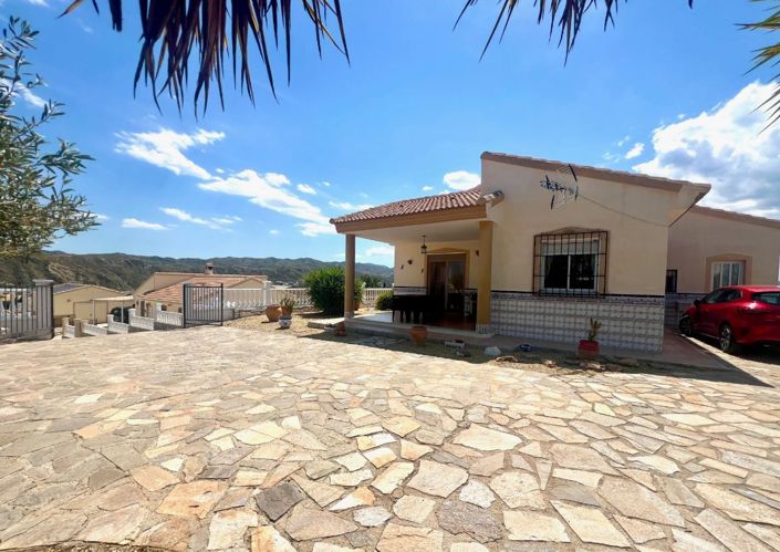 Image No.28-3 Bed Villa for sale