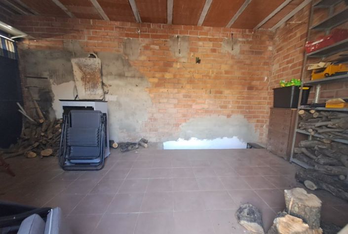 Image No.22-3 Bed Townhouse for sale