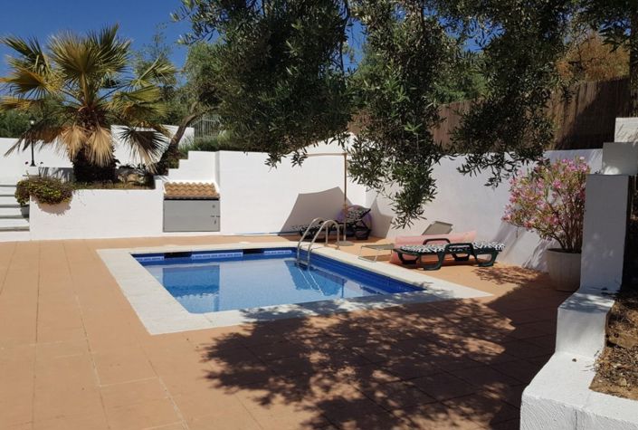 Image No.1-3 Bed Country House for sale
