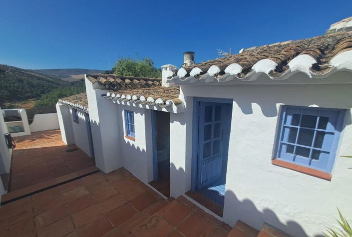 Image No.30-4 Bed Country House for sale