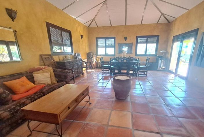 Image No.4-4 Bed Country House for sale