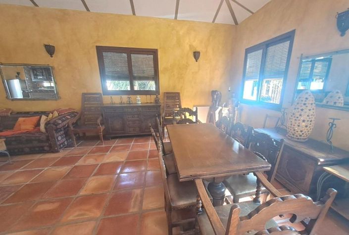 Image No.9-4 Bed Country House for sale