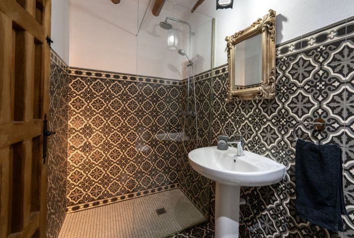 Image No.34-4 Bed Townhouse for sale