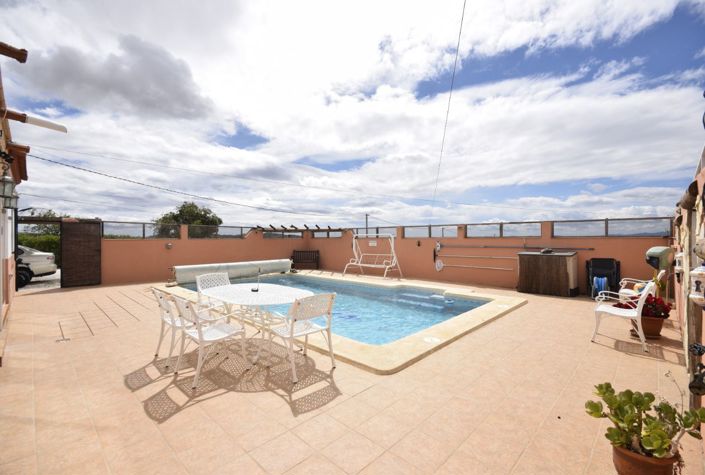 Image No.10-3 Bed Villa for sale