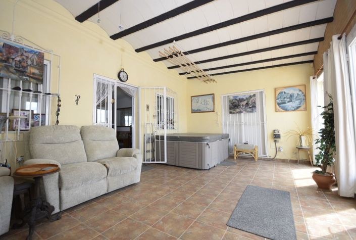 Image No.15-3 Bed Villa for sale