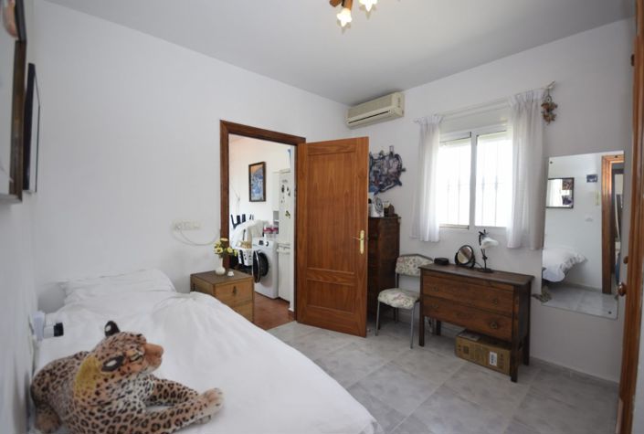 Image No.25-3 Bed Villa for sale