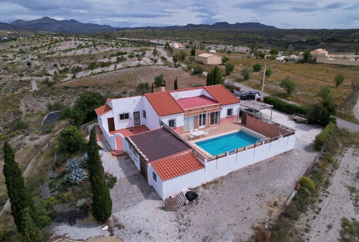 Image No.28-3 Bed Villa for sale