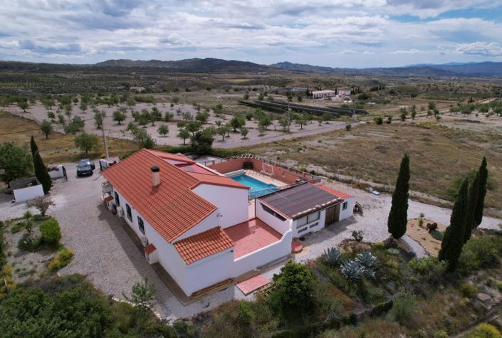 Image No.29-3 Bed Villa for sale