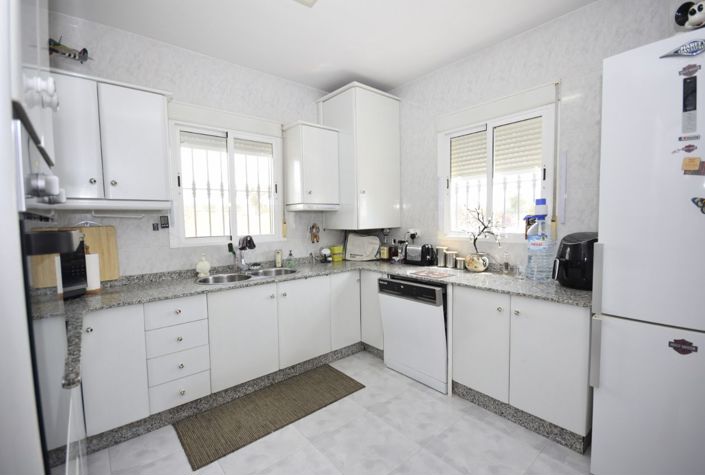 Image No.4-3 Bed Villa for sale