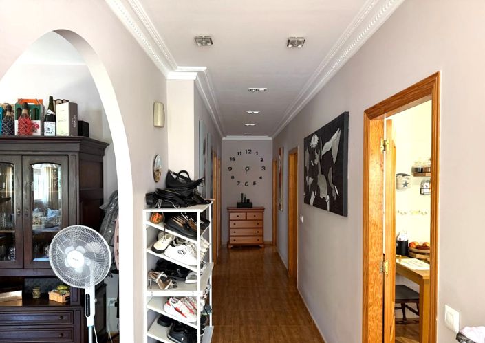 Image No.16-3 Bed Villa for sale