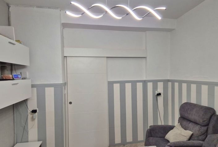 Image No.10-2 Bed Townhouse for sale