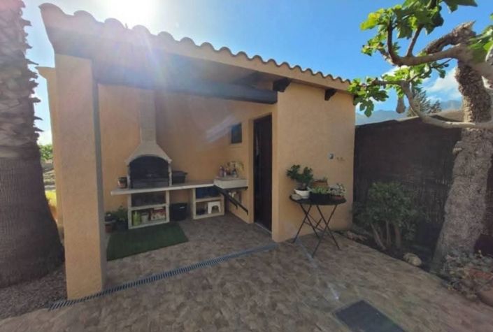 Image No.15-3 Bed Country House for sale