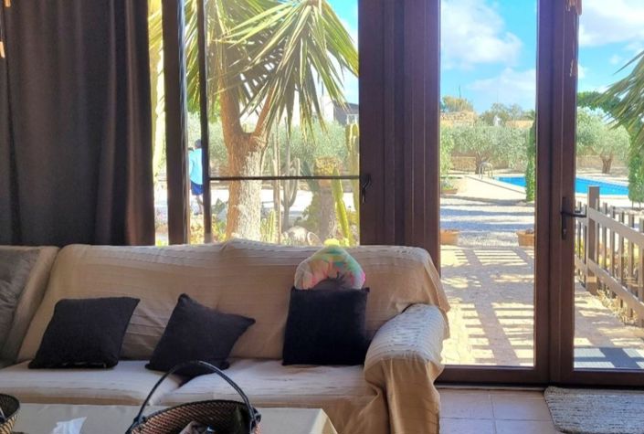 Image No.18-3 Bed Country House for sale