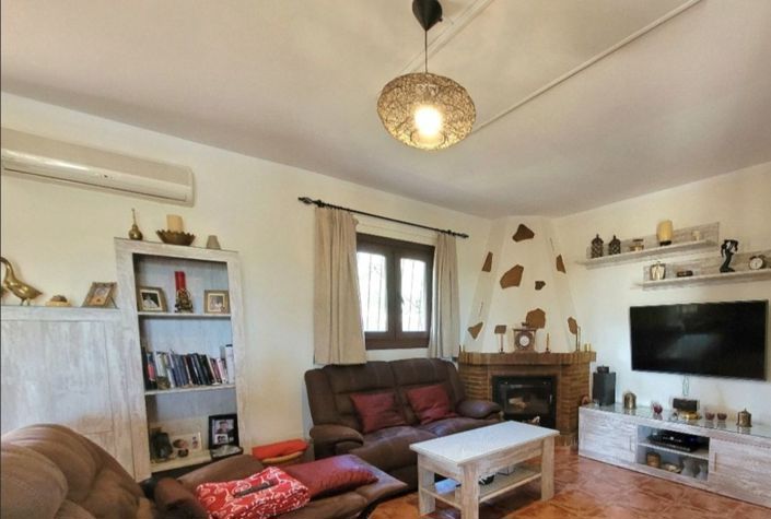 Image No.22-3 Bed Country House for sale