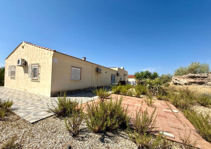 Image No.18-3 Bed Villa for sale