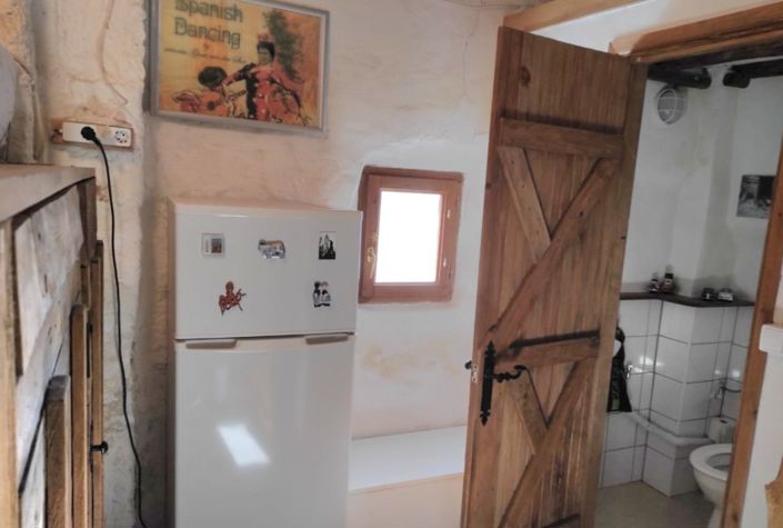 Image No.11-3 Bed Country House for sale