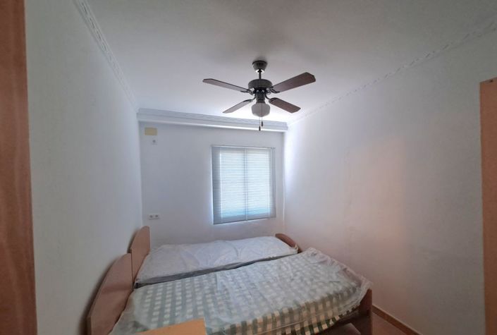 Image No.17-5 Bed Cottage for sale