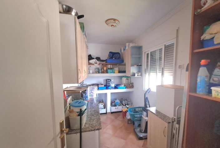 Image No.23-5 Bed Cottage for sale