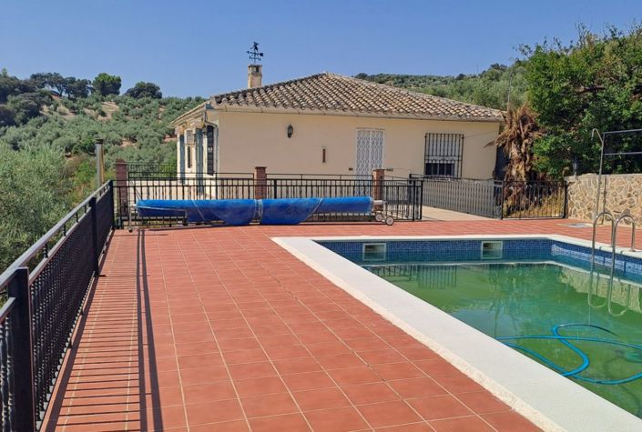 Image No.7-5 Bed Cottage for sale