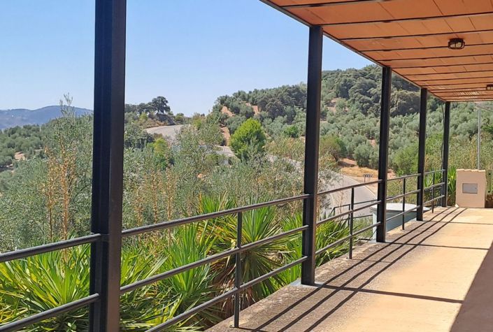 Image No.9-5 Bed Cottage for sale