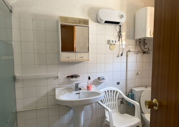 Image No.17-3 Bed Townhouse for sale