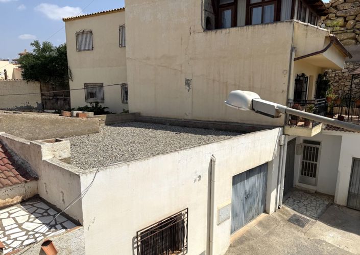 Image No.18-3 Bed Townhouse for sale