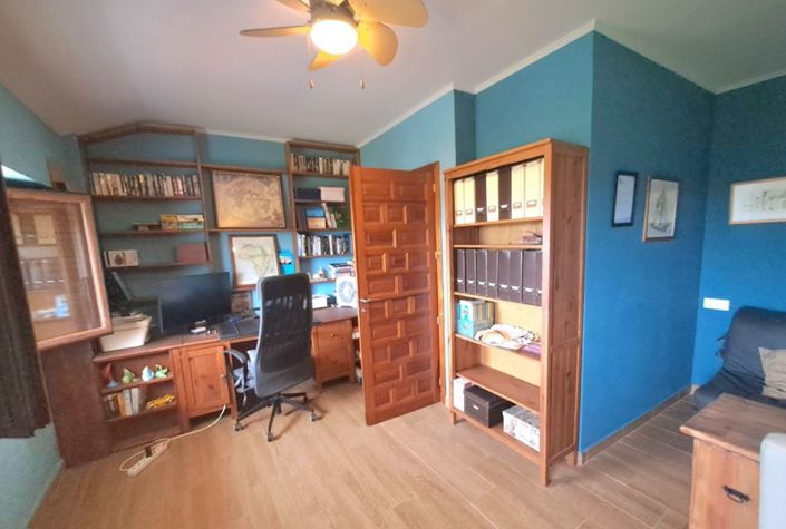 Image No.39-7 Bed Country House for sale