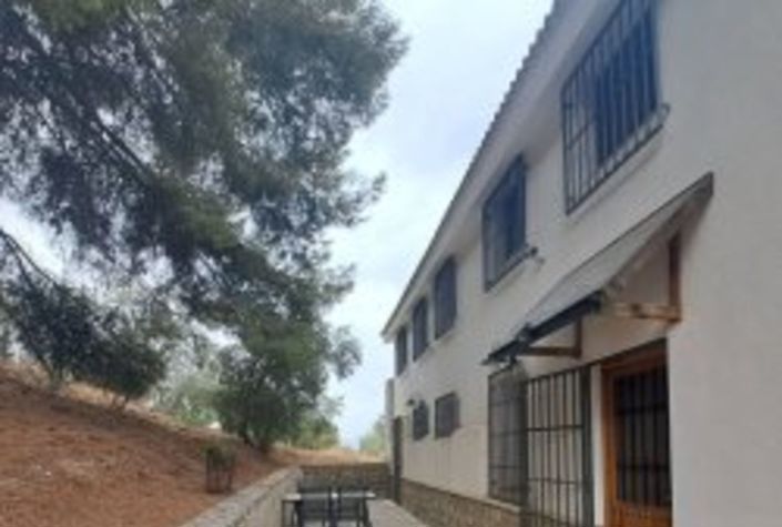 Image No.6-7 Bed Country House for sale