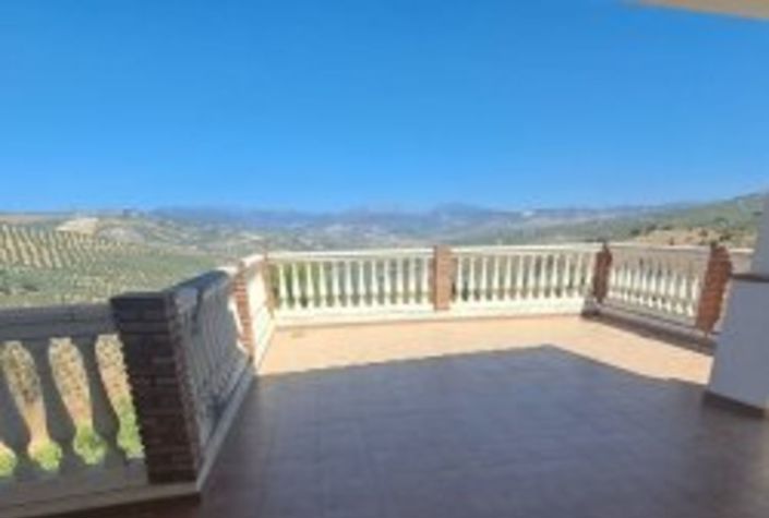 Image No.4-6 Bed Villa / Detached for sale