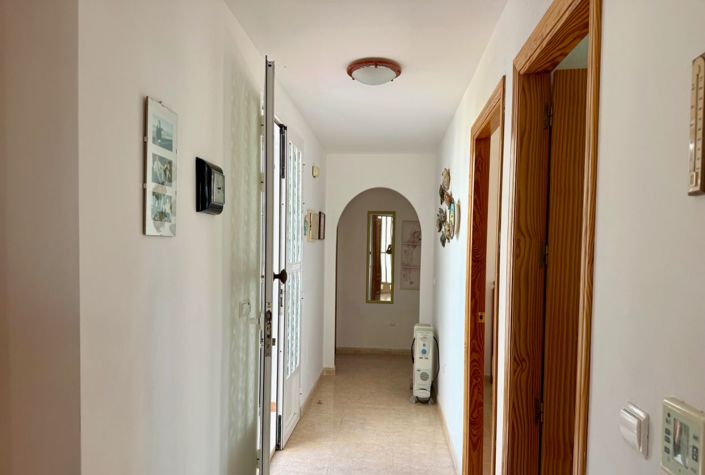 Image No.14-3 Bed Villa for sale