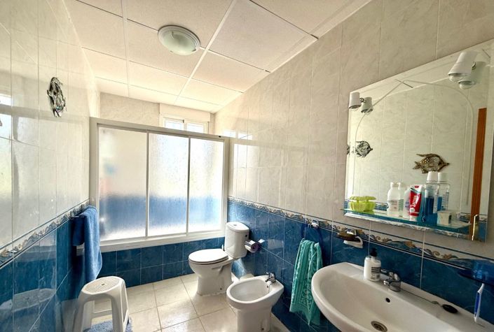 Image No.20-3 Bed Villa for sale