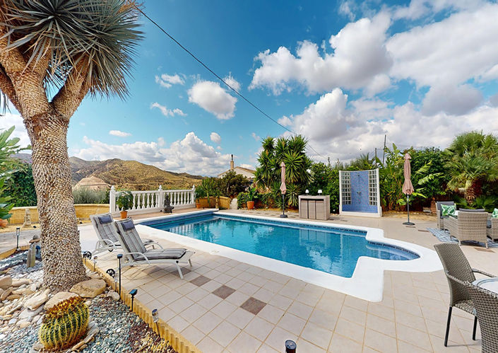 Image No.40-3 Bed Villa for sale