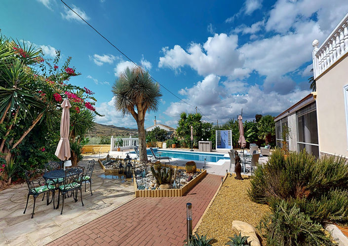 Image No.41-3 Bed Villa for sale