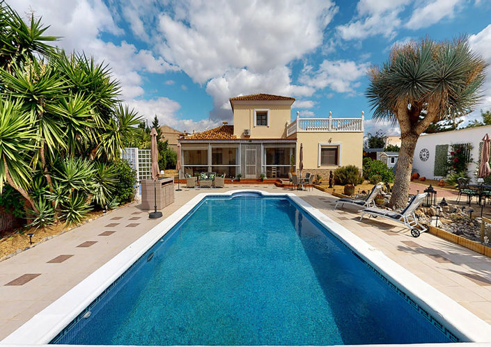 Image No.5-3 Bed Villa for sale