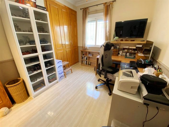 Image No.15-3 Bed Villa for sale