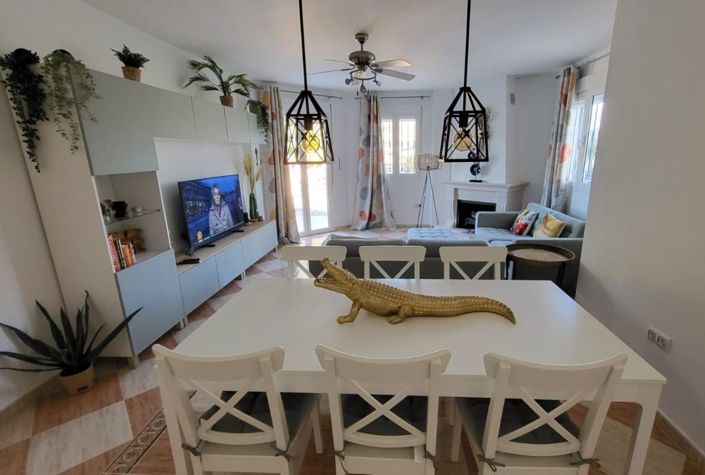 Image No.4-3 Bed Villa for sale