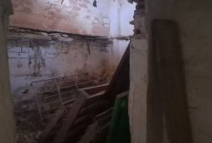 Image No.14-5 Bed Townhouse for sale