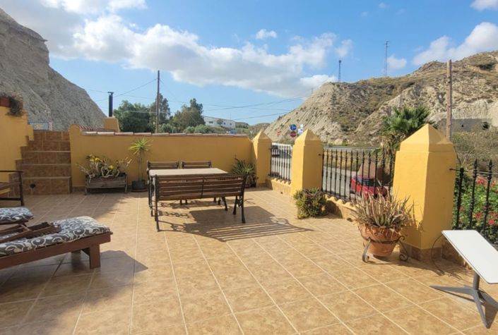 Image No.4-3 Bed Country House for sale