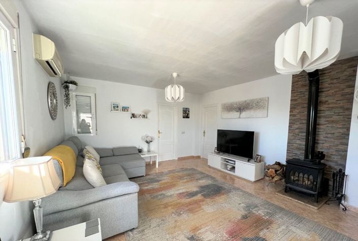 Image No.15-3 Bed Villa for sale