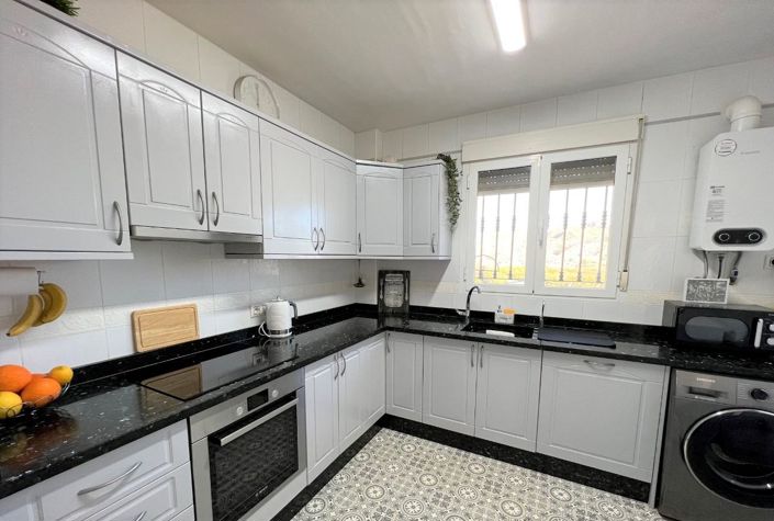 Image No.3-3 Bed Villa for sale