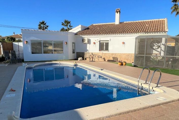 Image No.5-3 Bed Villa for sale