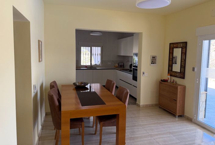 Image No.15-4 Bed Villa for sale