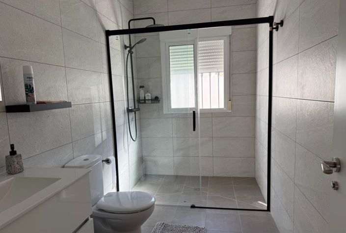 Image No.20-4 Bed Villa for sale