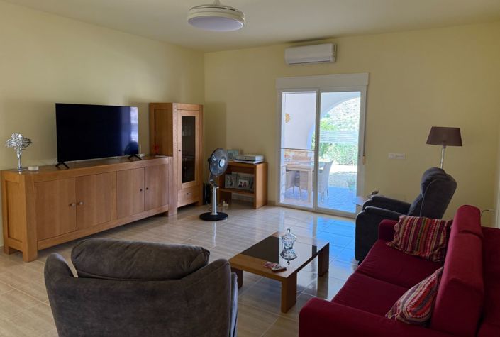 Image No.3-4 Bed Villa for sale