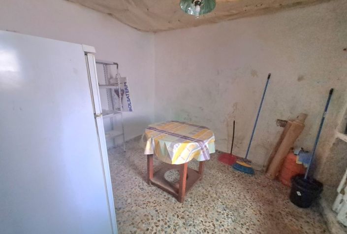 Image No.11-3 Bed Townhouse for sale