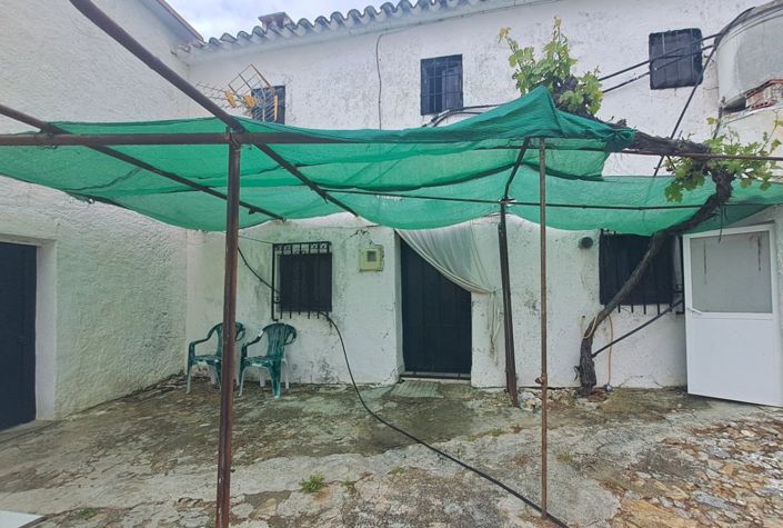 Image No.5-3 Bed Townhouse for sale